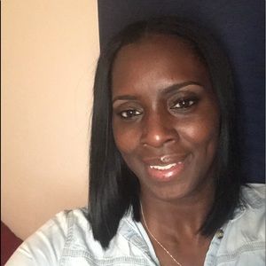 Meet your Posher, Latonya